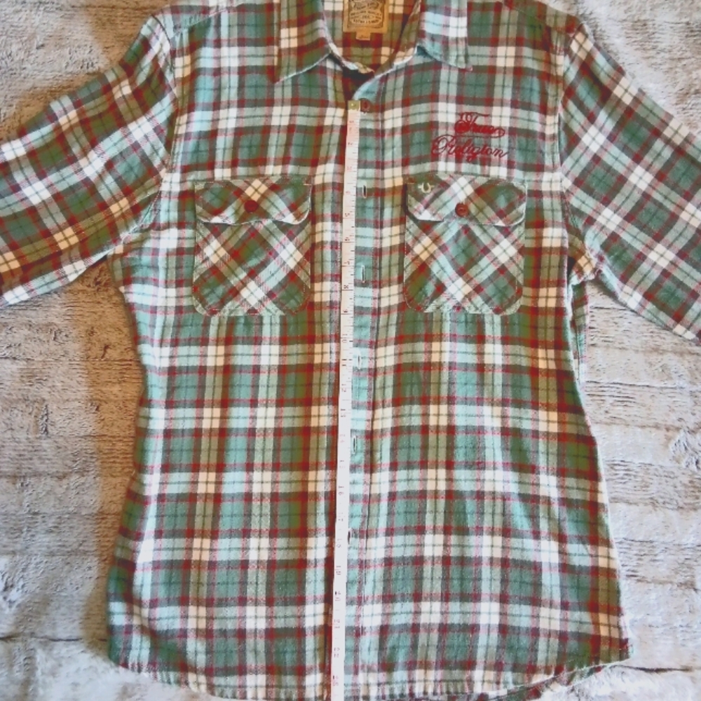 True Religion shirt